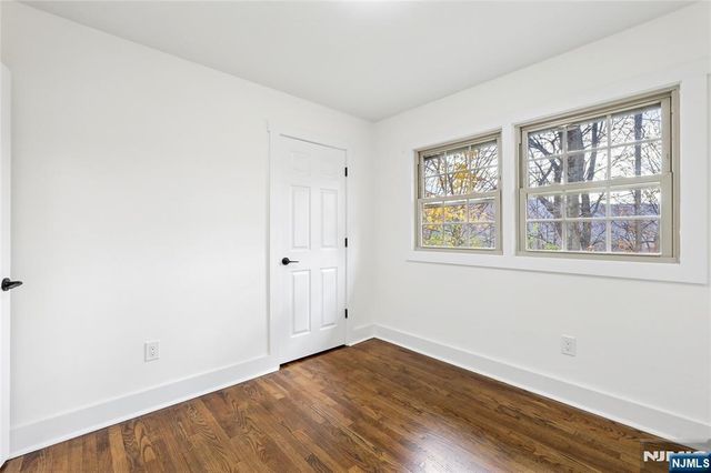6 Van Buren Avenue, Vernon, NJ 07462