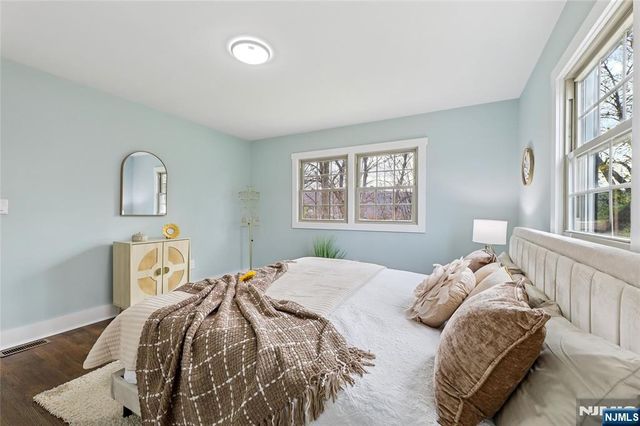 6 Van Buren Avenue, Vernon, NJ 07462