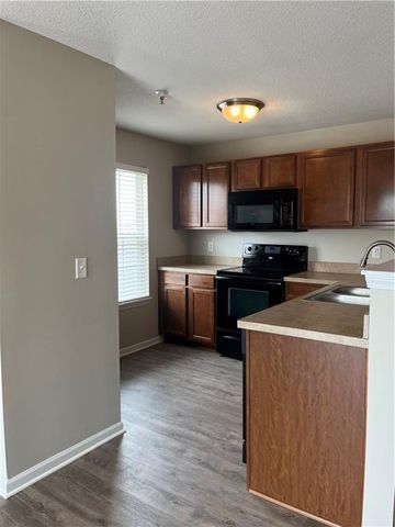 5600 NE 80th Unit 2 A Terrace, Kansas City, MO 64119