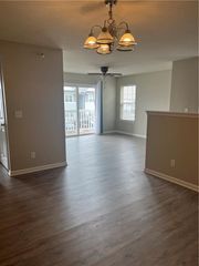 5600 NE 80th Unit 2 A Terrace, Kansas City, MO 64119