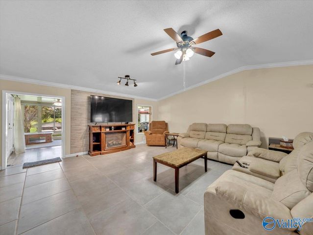21738 New Garden Road, Elkmont, AL 35620