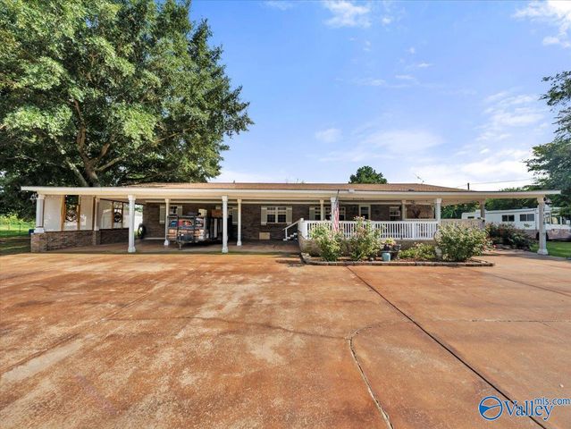 21738 New Garden Road, Elkmont, AL 35620