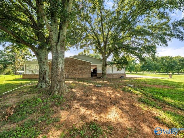 21738 New Garden Road, Elkmont, AL 35620