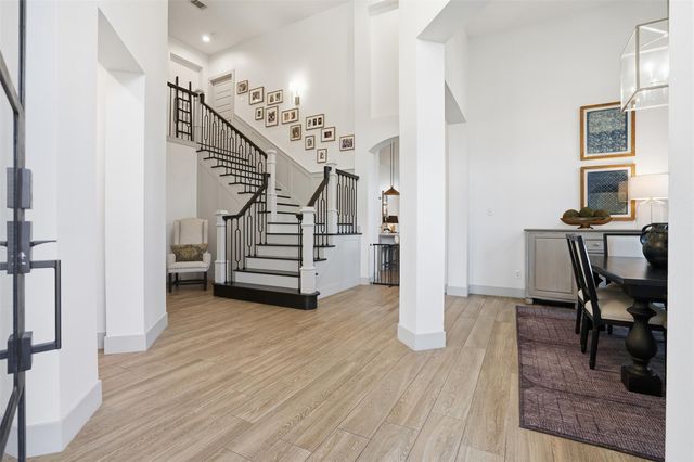 8706 Rippling Water Drive, Sugar Land, TX 77479