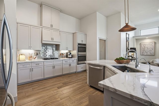 8706 Rippling Water Drive, Sugar Land, TX 77479