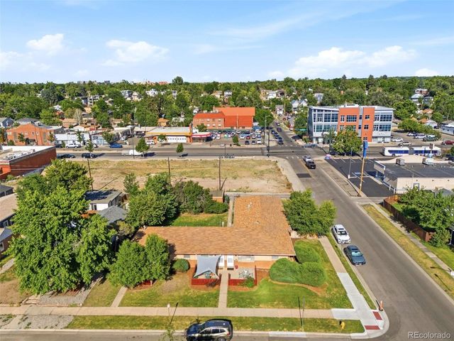 2690 S Acoma St, Denver, CO 80223