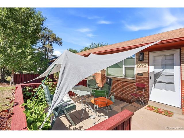 2690 S Acoma St, Denver, CO 80223