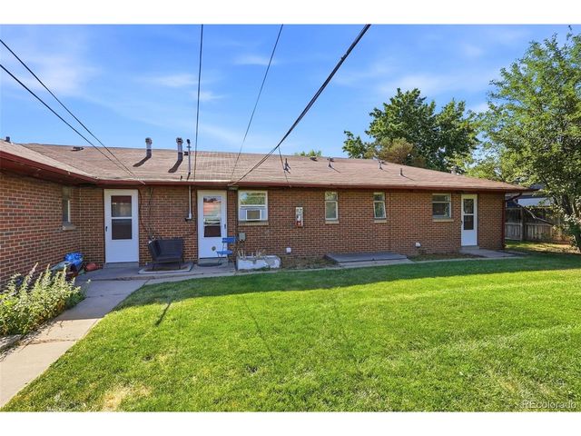 2690 S Acoma St, Denver, CO 80223