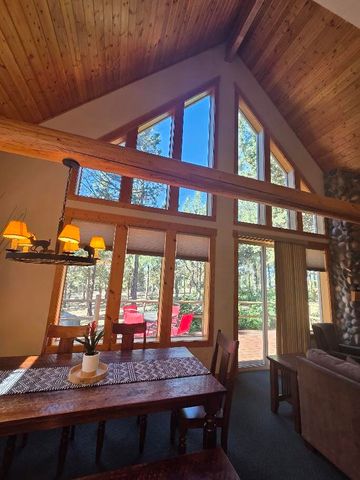 4673 Marsh Hawk Drive, Klamath Falls, OR 97601