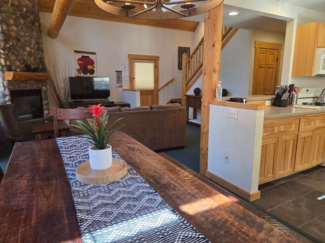 4673 Marsh Hawk Drive, Klamath Falls, OR 97601