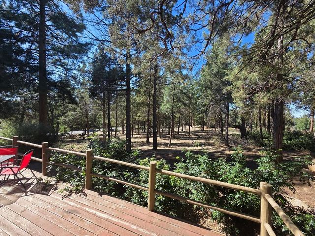4673 Marsh Hawk Drive, Klamath Falls, OR 97601