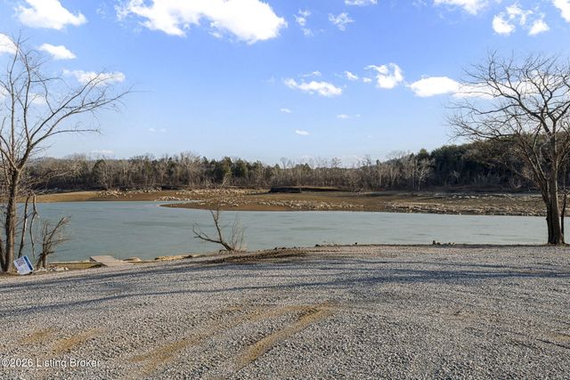 11 Arrowhead Dr, Cub Run, KY 42729