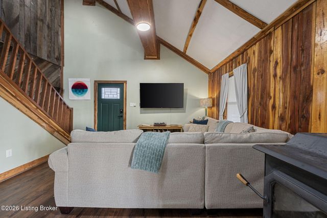 11 Arrowhead Dr, Cub Run, KY 42729