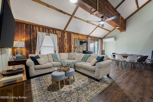 11 Arrowhead Dr, Cub Run, KY 42729