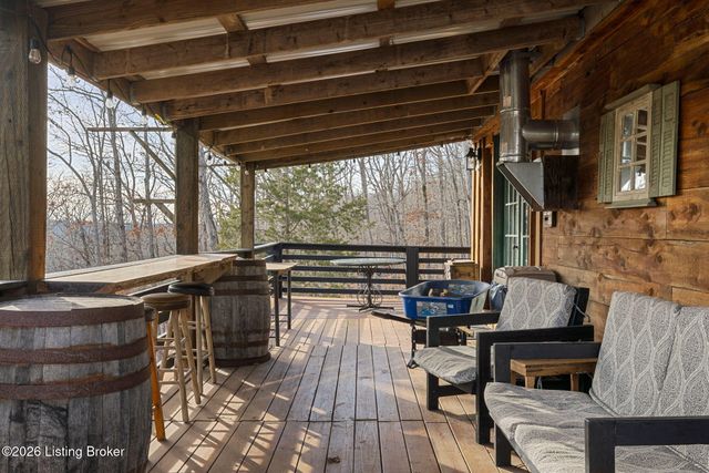 11 Arrowhead Dr, Cub Run, KY 42729