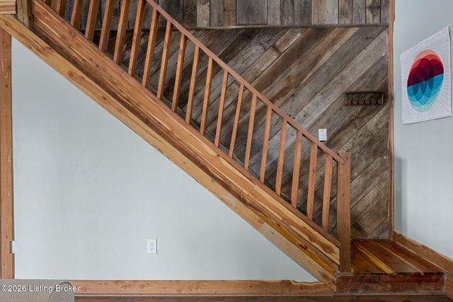 11 Arrowhead Dr, Cub Run, KY 42729