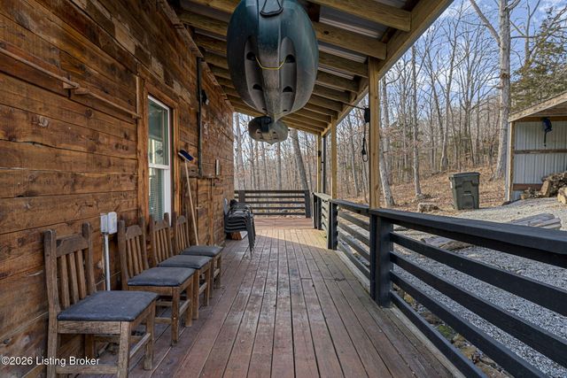 11 Arrowhead Dr, Cub Run, KY 42729