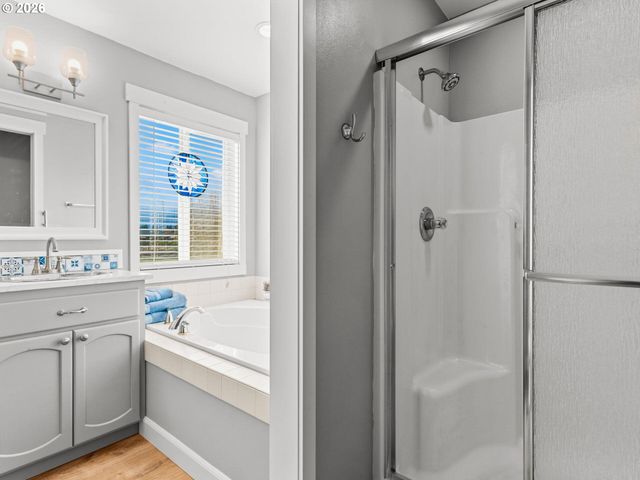 4020 Ne 165TH Ave, Vancouver, WA 98682