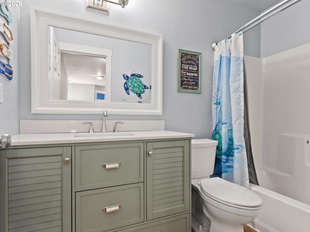 4020 Ne 165TH Ave, Vancouver, WA 98682