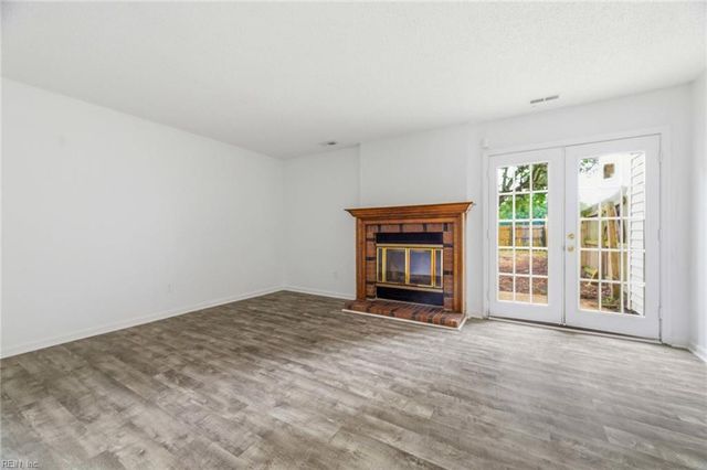 3921 Buchanan DR, Virginia Beach, VA 23453