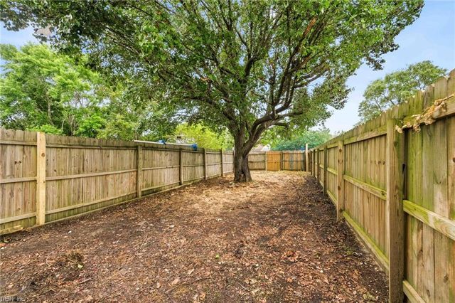 3921 Buchanan DR, Virginia Beach, VA 23453