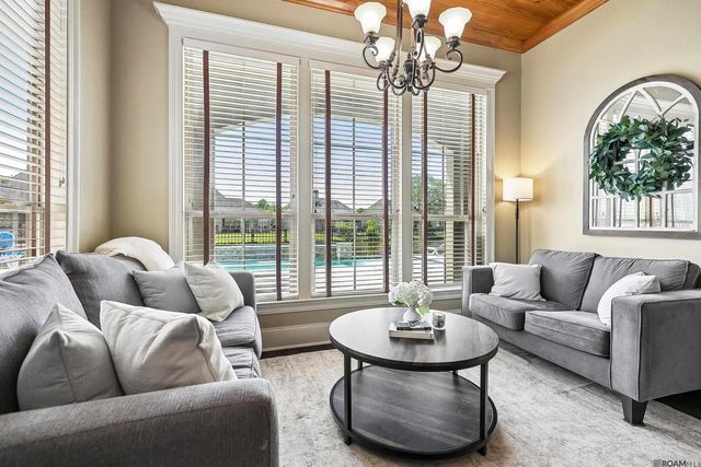 17916 Villa Trace Ave, Greenwell Springs, LA 70739