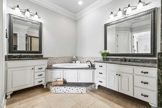 17916 Villa Trace Ave, Greenwell Springs, LA 70739