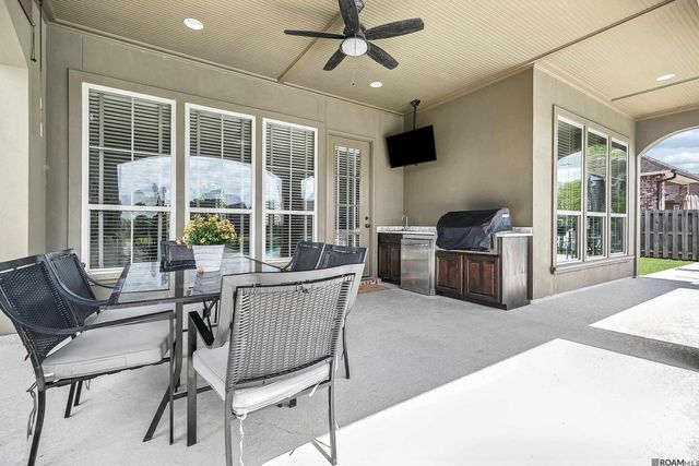 17916 Villa Trace Ave, Greenwell Springs, LA 70739