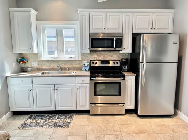 562 Nashua Street, Seabrook, NH 03874