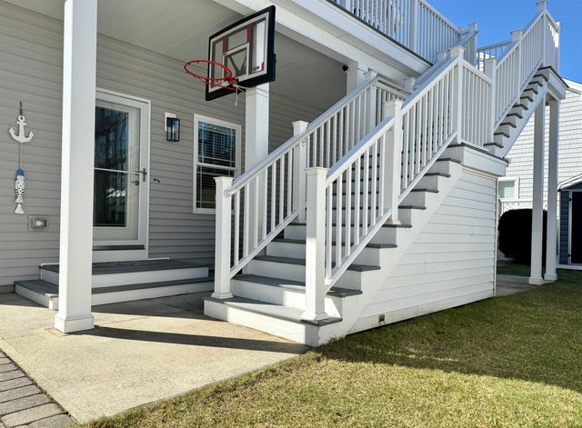 562 Nashua Street, Seabrook, NH 03874