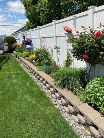 562 Nashua Street, Seabrook, NH 03874