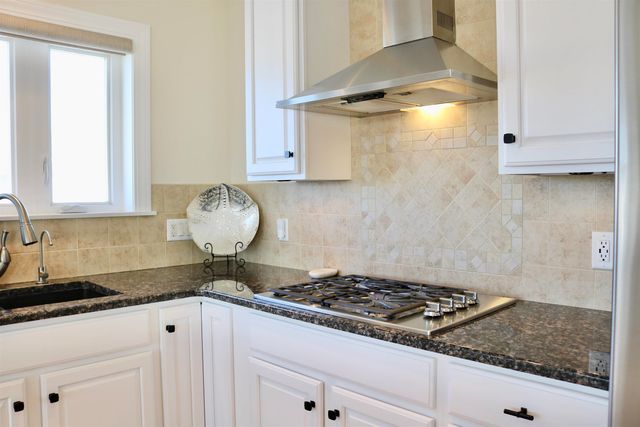 562 Nashua Street, Seabrook, NH 03874