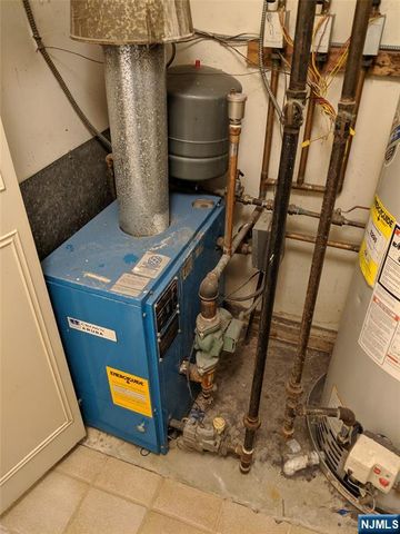 39 1 & 2 Smith, Waldwick, NJ 07463