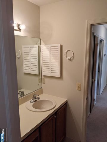 39 1 & 2 Smith, Waldwick, NJ 07463