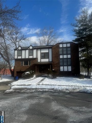 39 1 & 2 Smith, Waldwick, NJ 07463