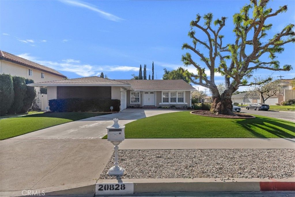 Image 1 of property listing at 20828 Bermuda Street, Chatsworth, CA 91311