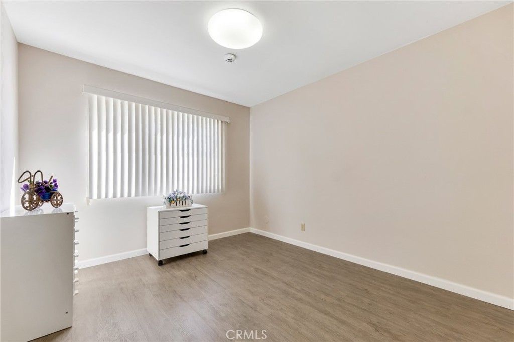 Image 27 of property listing at 20828 Bermuda Street, Chatsworth, CA 91311