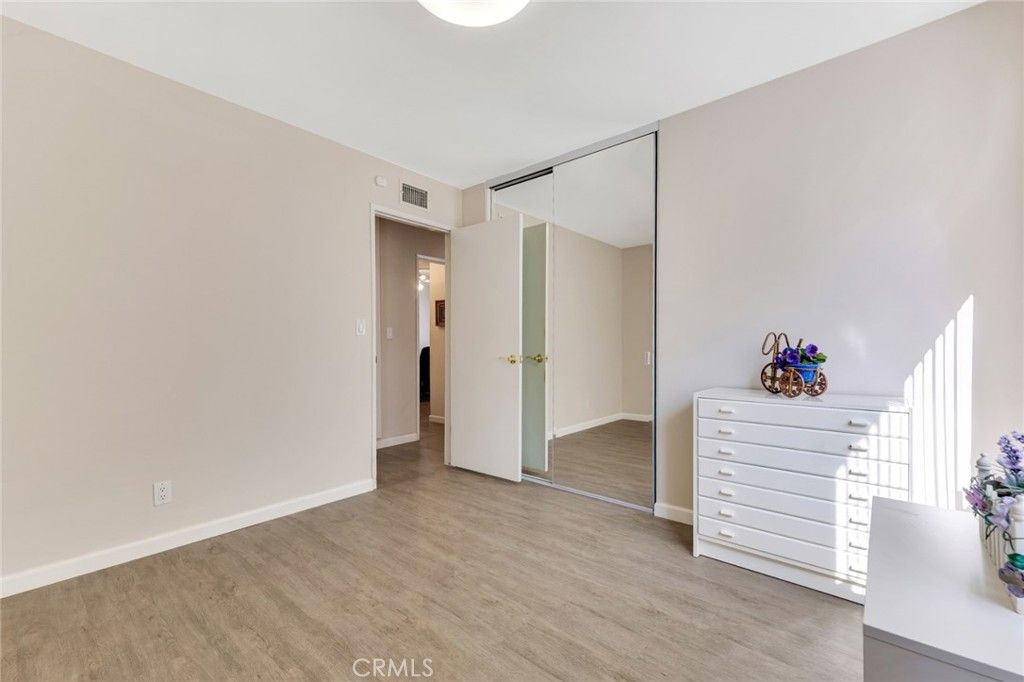 Image 28 of property listing at 20828 Bermuda Street, Chatsworth, CA 91311