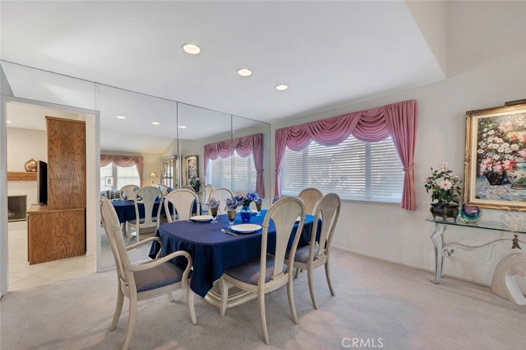 Image 8 of property listing at 20828 Bermuda Street, Chatsworth, CA 91311