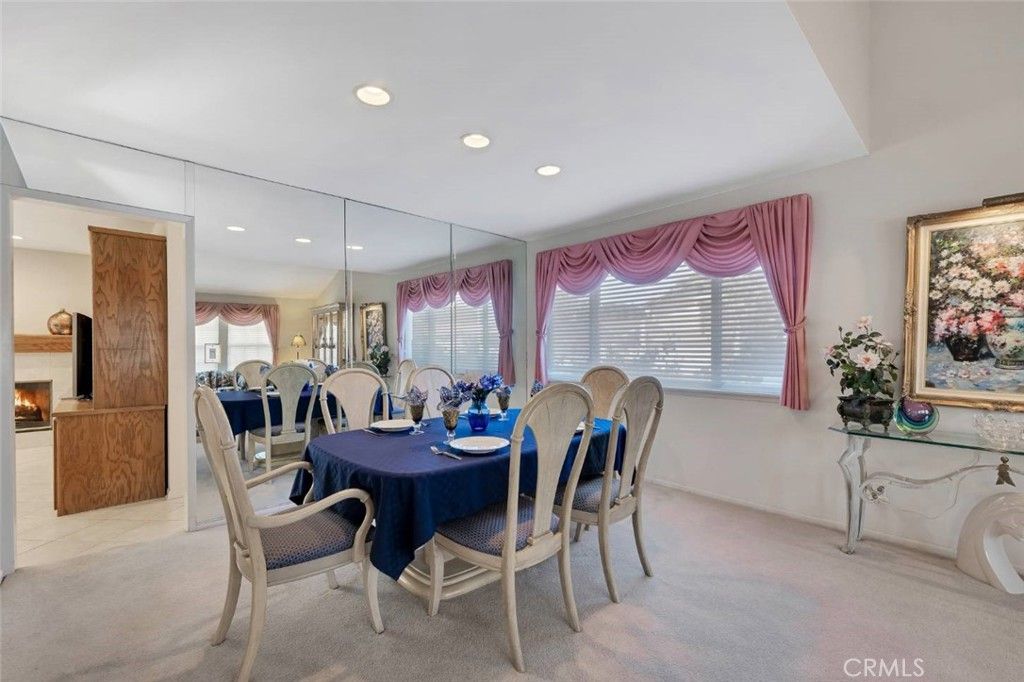 Image 9 of property listing at 20828 Bermuda Street, Chatsworth, CA 91311