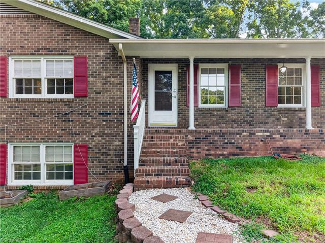 1116 Cranbrook Way, Asheboro, NC 27205