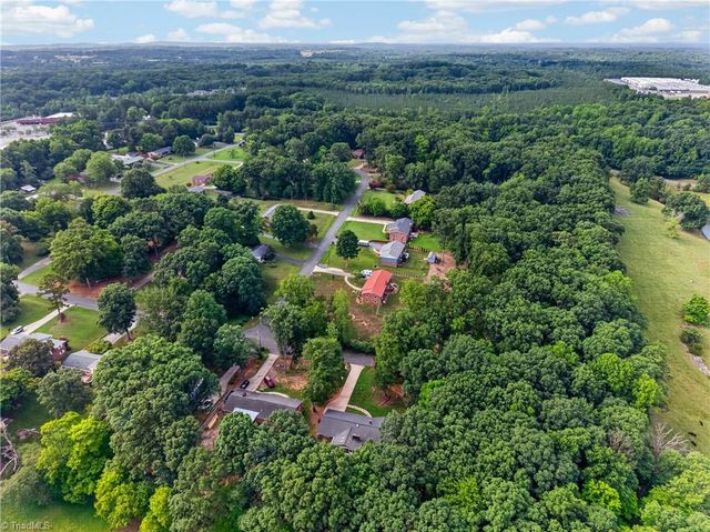 1116 Cranbrook Way, Asheboro, NC 27205