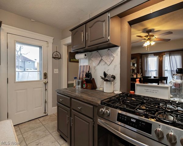 139 Cornell Avenue, Elyria, OH 44035