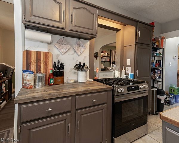 139 Cornell Avenue, Elyria, OH 44035