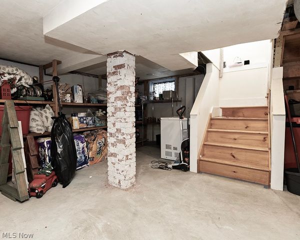 139 Cornell Avenue, Elyria, OH 44035