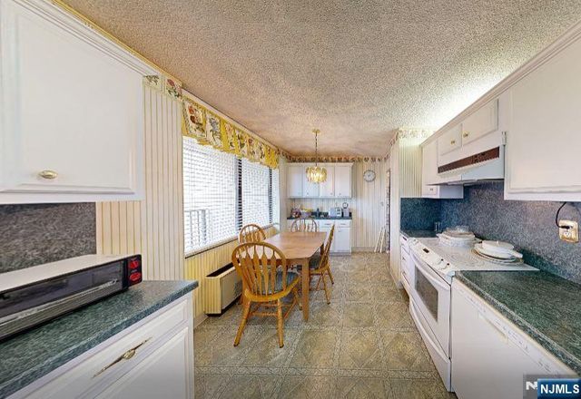 300 Winston 210, Cliffside Park, NJ 07010