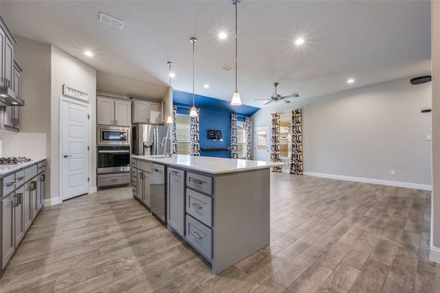 2216 Toucan Drive, Denton, TX 76205