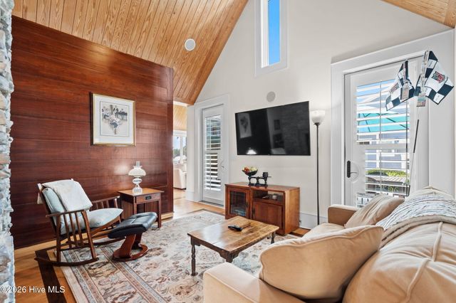 3190 Moss Hammock Wynd, Southport, NC 28461