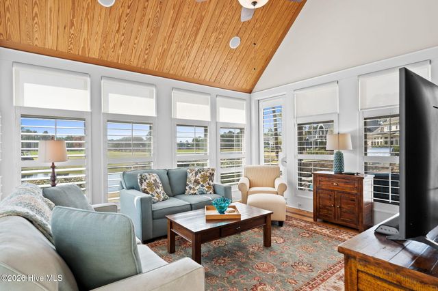 3190 Moss Hammock Wynd, Southport, NC 28461