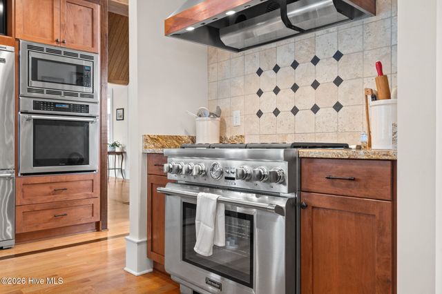 3190 Moss Hammock Wynd, Southport, NC 28461